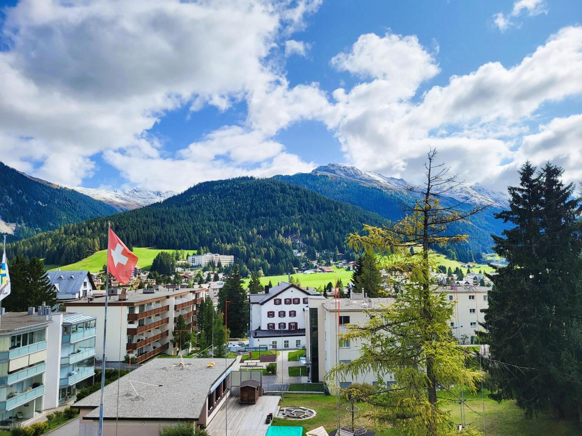 Ferienwohnung Parsenn Peaks Panorama Давос Экстерьер фото